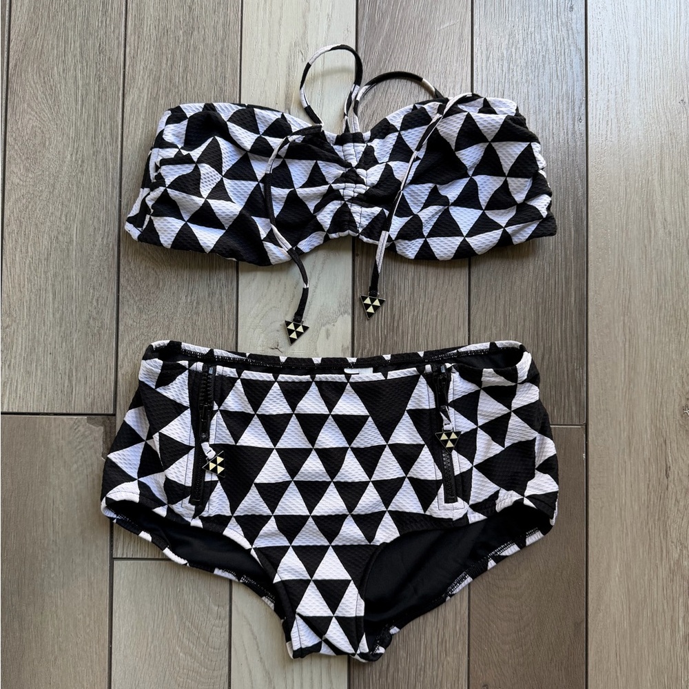 Seafolly Black & White Geometric Bandeau Bikini Set Size 14
